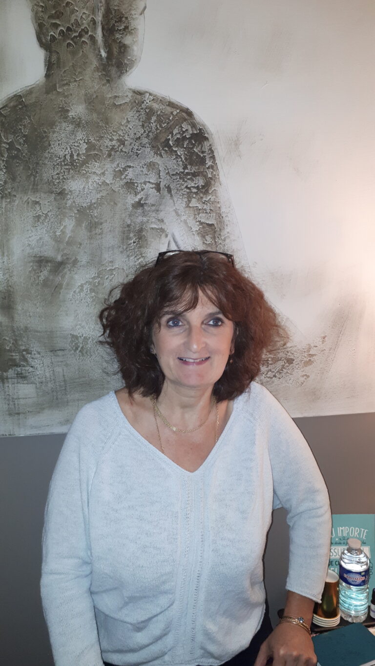 20211122 182342 768x1365