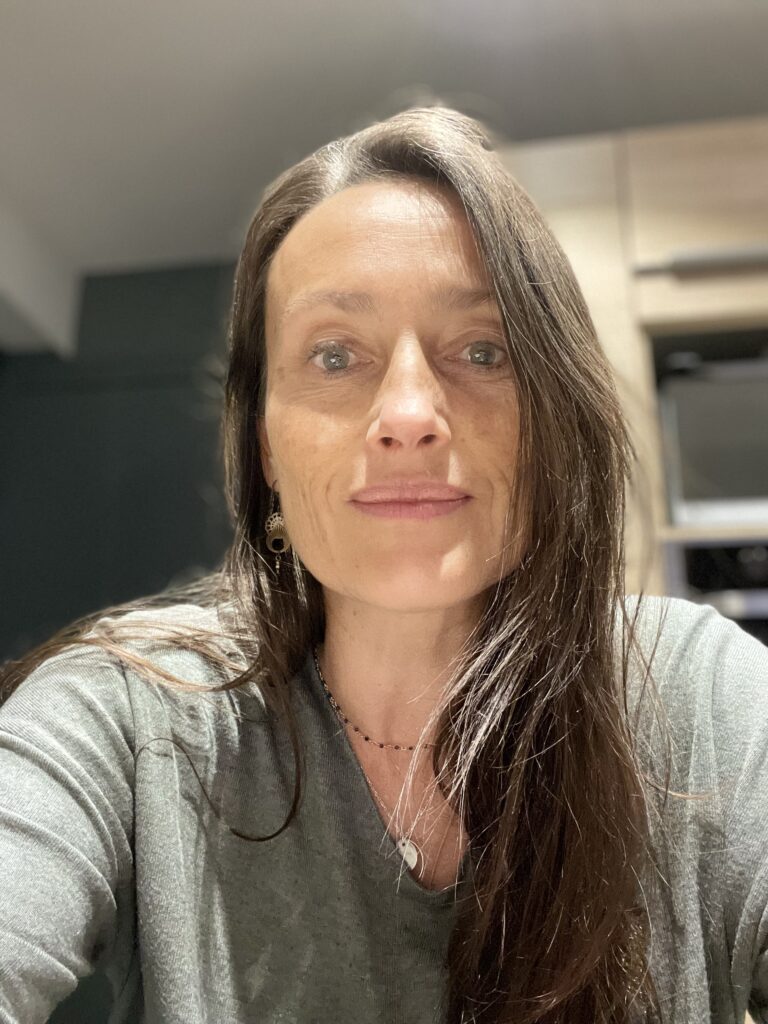 B299A681 0556 4B3A B0B6 FD3EF1892CAB 768x1024