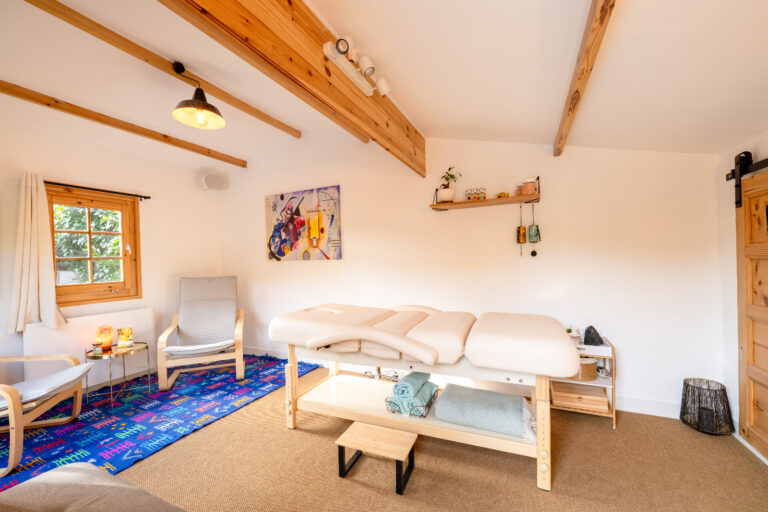 WhatsApp Image 2025 11 12 at 18.47.25 768x512